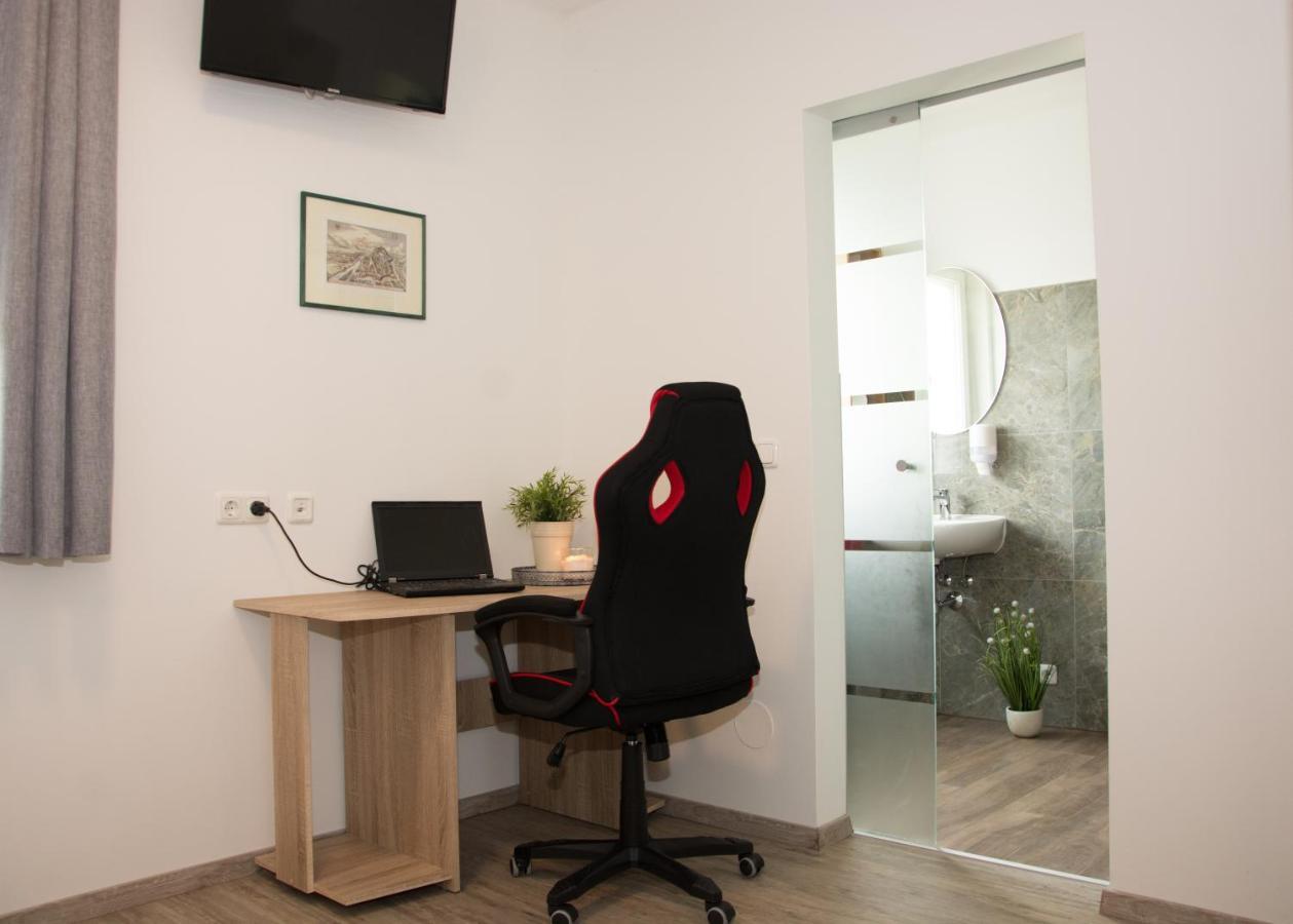 Helis Gaestezimmer Kirchbach in Steiermark 외부 사진